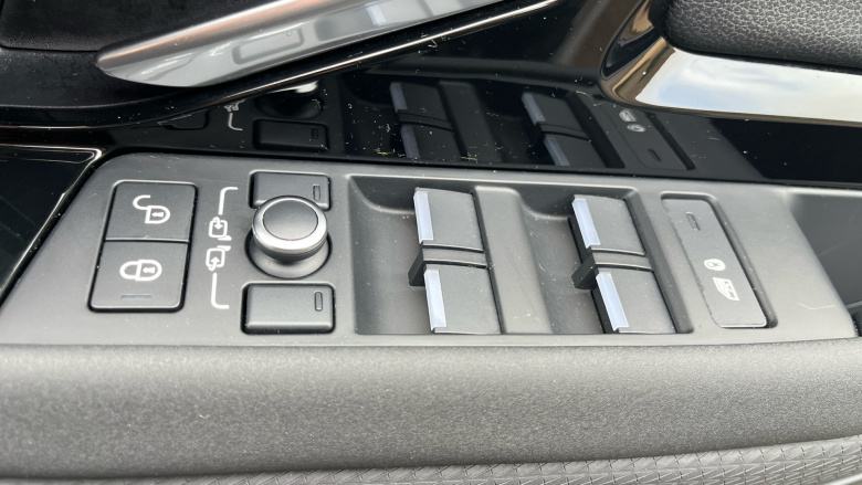 Land Rover Range Rover Evoque 2.0 P200 R-Dynamic S 5dr Auto Petrol Hatchback